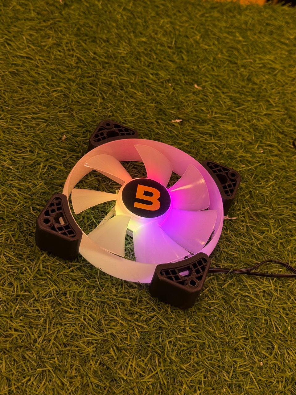 BOOST Squirrel Pro ARGB White–Black Mix Fans – PWM + ARGB Chain System | High Airflow Dual-Tone Cooling Fans